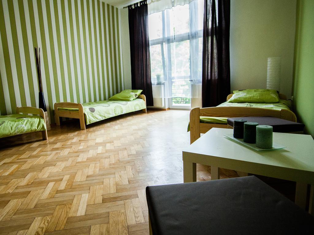 Hostel 4you Bielsko-Biala Zimmer foto